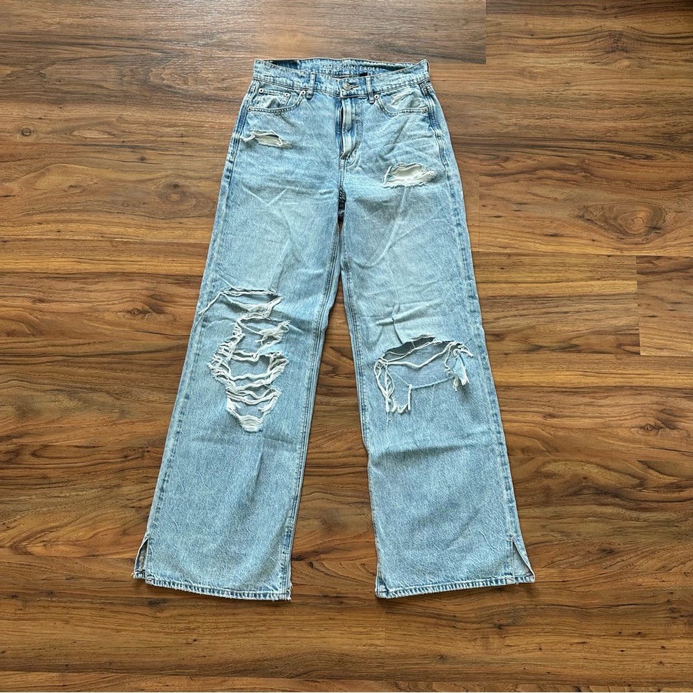 American Eagle Super High-Rise Baggy Wide Leg Jeans